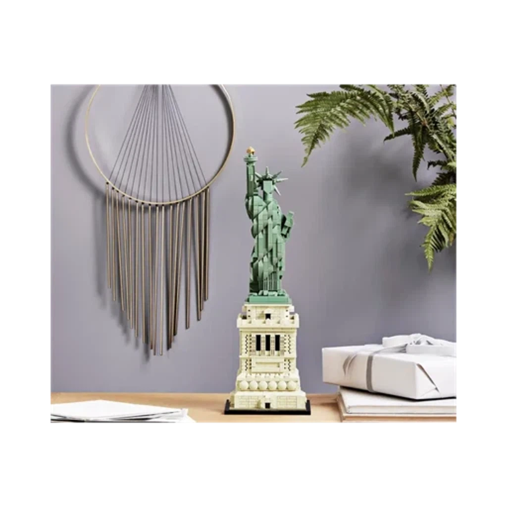 Конструктор LEGO Architecture 21042 Статуя свободы